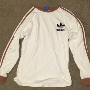 adidas brown stripe crew neck